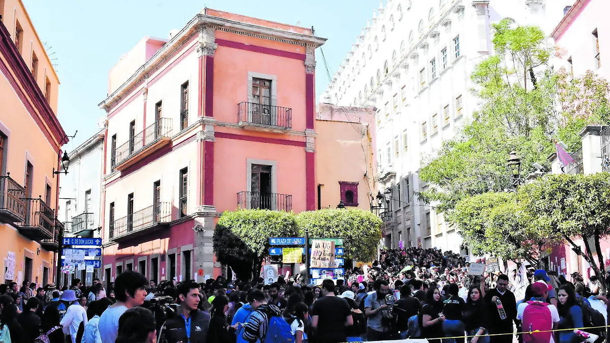 GUANAJUATO. - SE SUMAN MÃS PERSONAS A LA PROTESTA (1)_CMYK